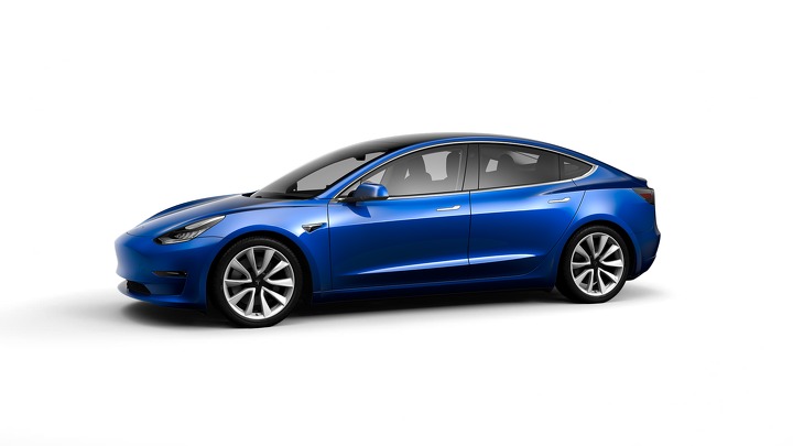 Tesla 2018 M3 Mid Range RWD with Vin 5YJ3E1EA0JF169430
