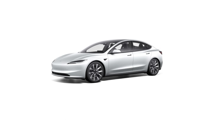 Tesla 2025 M3 Long Range RWD Vin LRW3202_5304f36c7881bedf73dc73f348baaf65