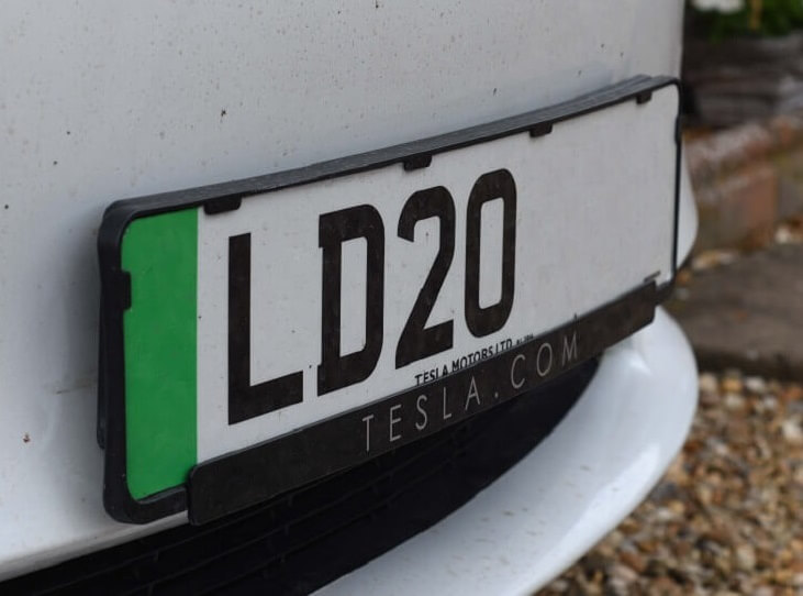 Tesla bulky front number plate holder