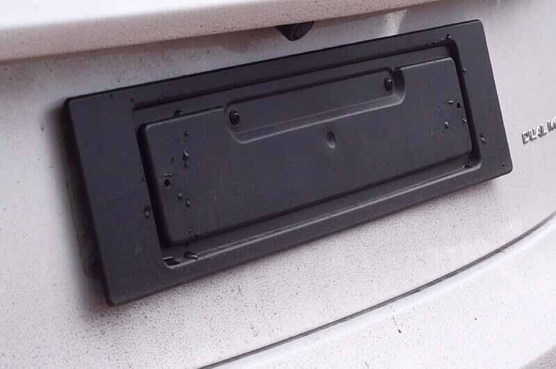 Tesla rear number plate plinth